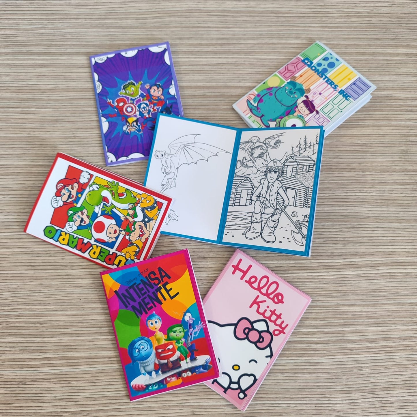 Kit 100 minilibros para colorear